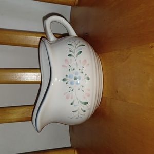 Fascino Stoneware By Yamaka Gravy Boat Bowl